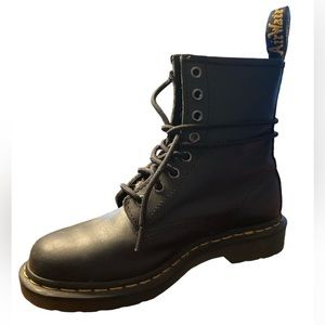 Original Dr. Doc Martin sz 8 women black